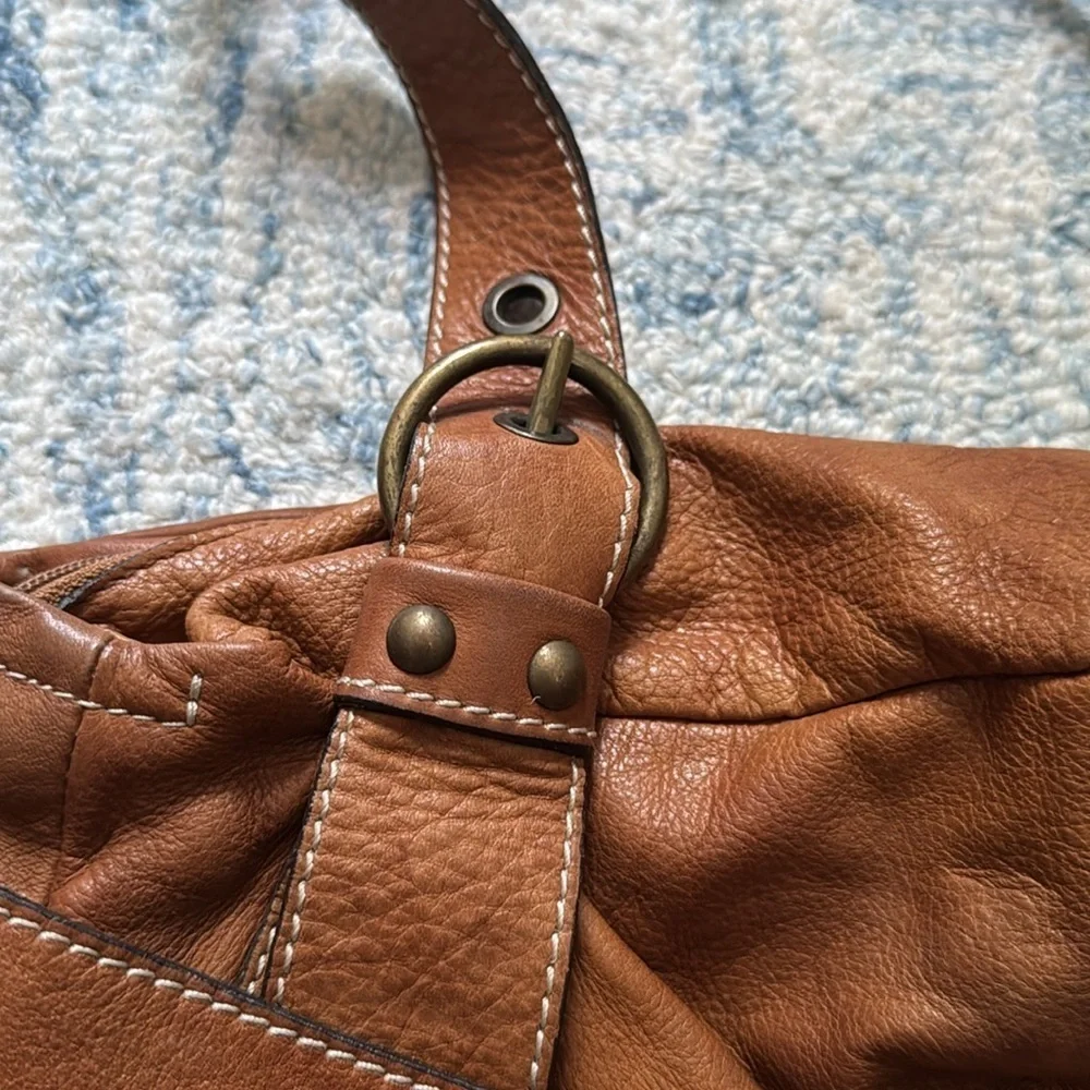 Robert Pietri vintage leather caramel hobo buckle purse